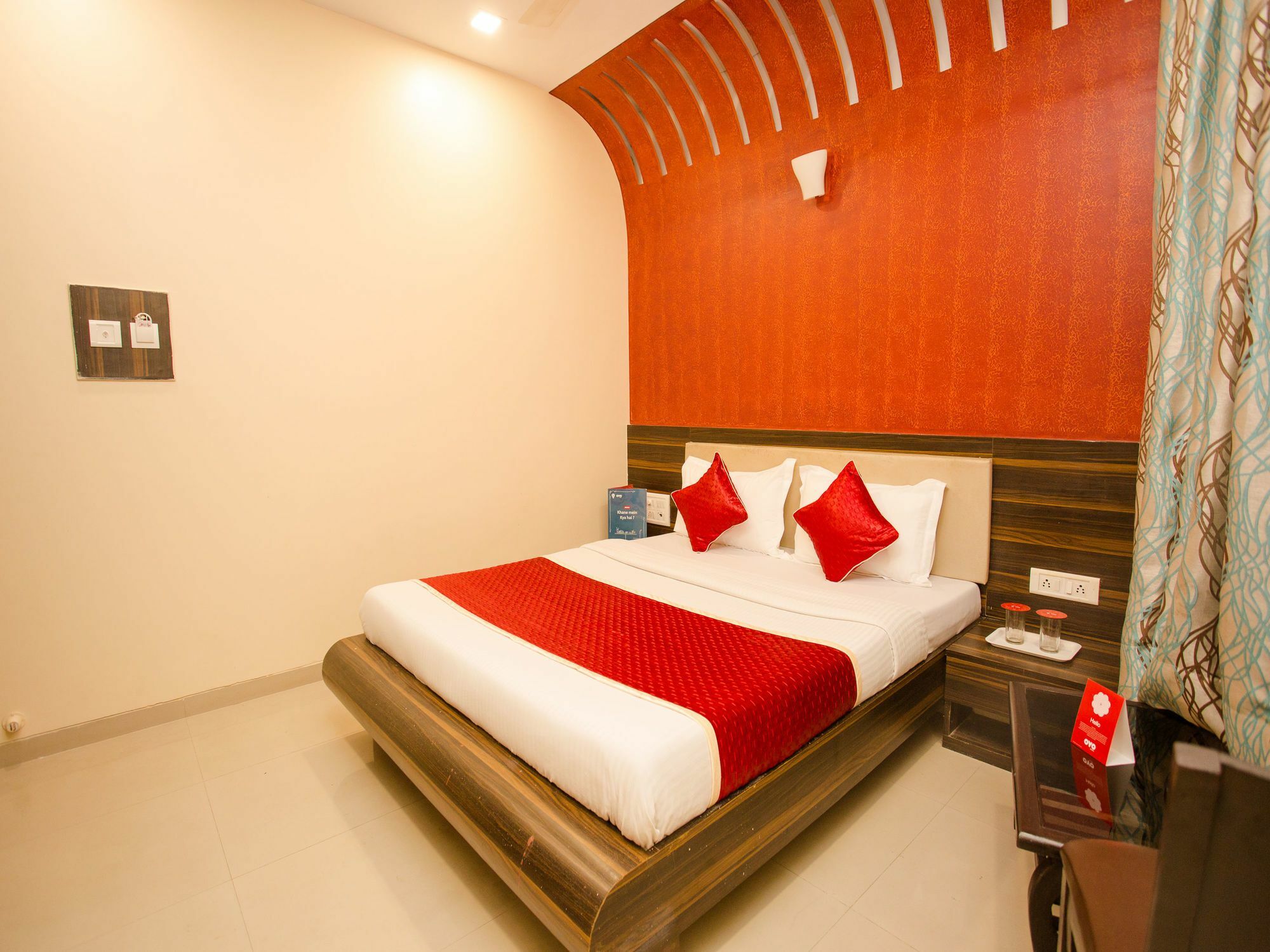 Hotel Adore Palace Mumbai Eksteriør bilde